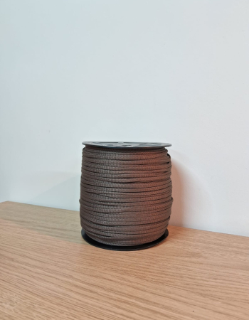 imagem Fio de Poliéster 500g 4mm Café 