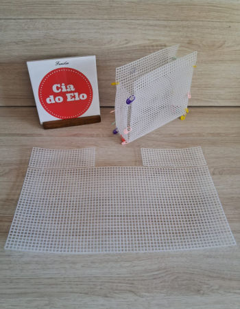 imagem Tela plástica para bolsa 40.5,5x18cm (Malha chenille)
