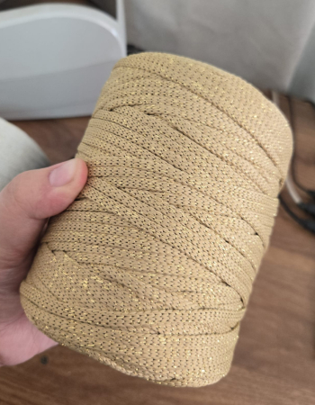 imagem Fio de Poliéster 5mm Bege com lurex