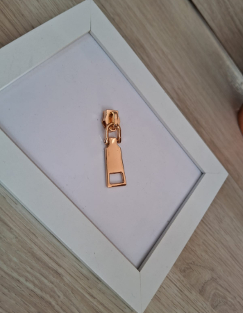 imagem CURSOR DOURADO - UNIDADE